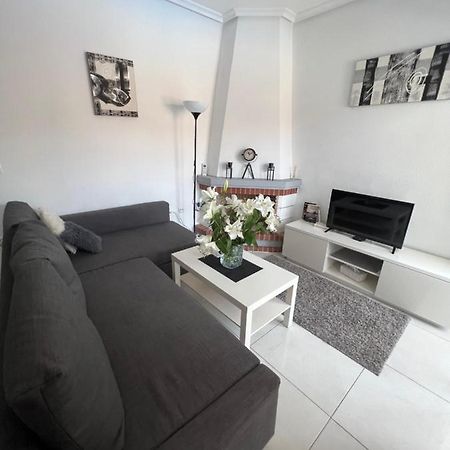 Modern Apartment In Punta Prima Punta Prima  Exterior foto
